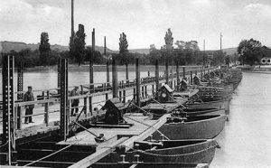 L'ancien pont à bateaux