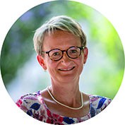 Valérie ZAKRZEWSKI