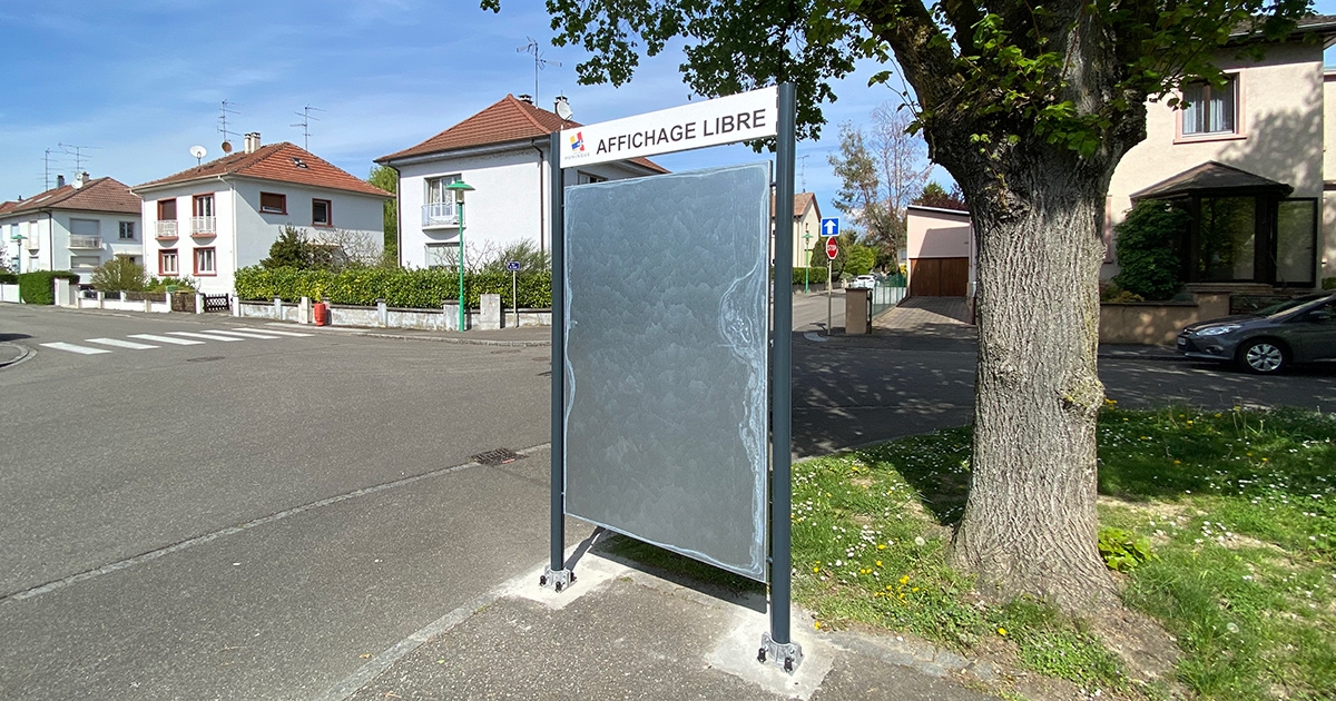 Panneau d'affichage libre à Huningue