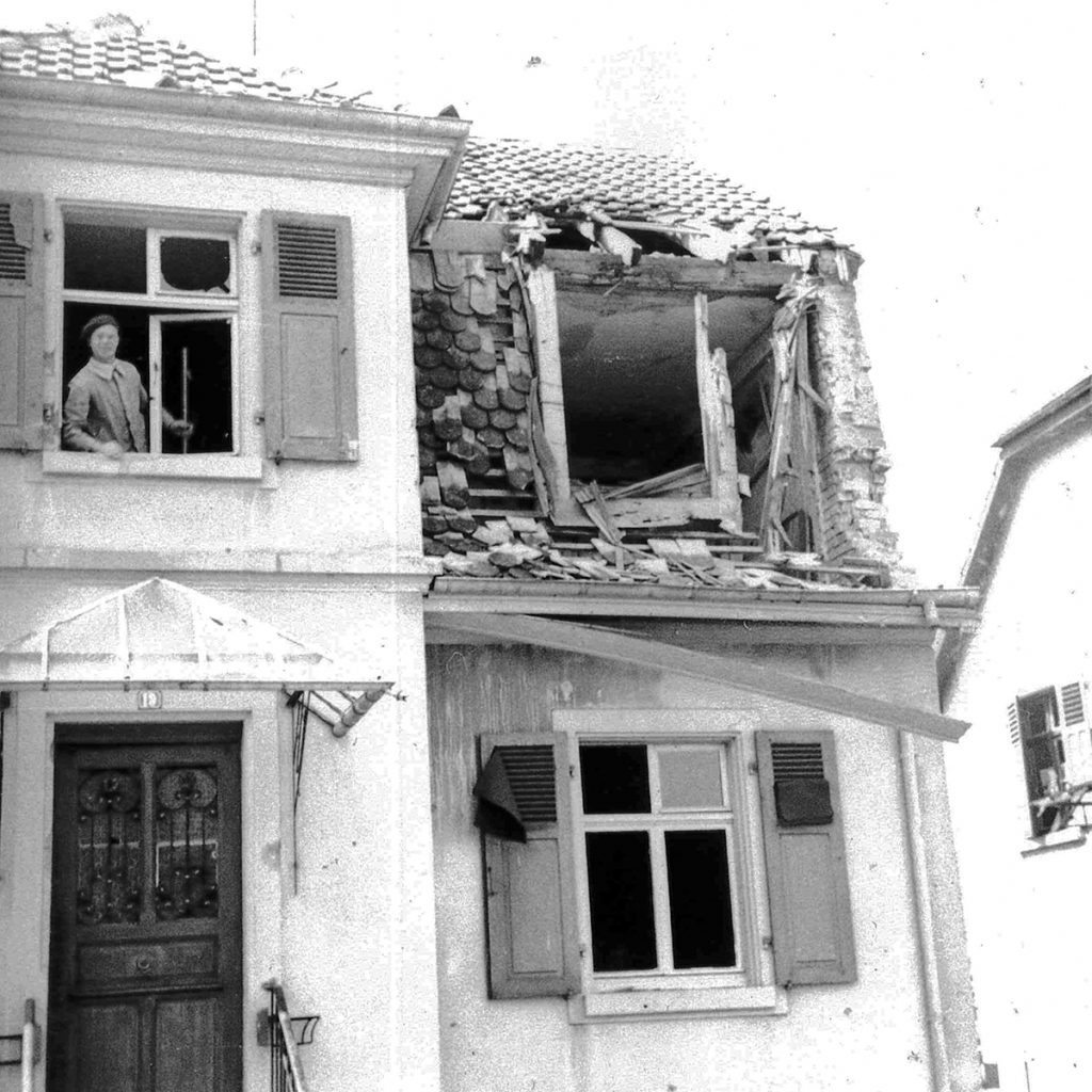 Huningue est anéantie en 1945 après la Libération